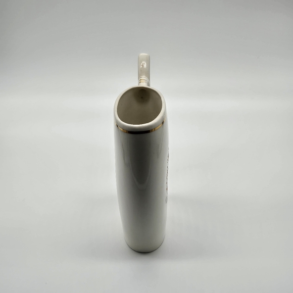 Karlovy Vary Sipping Cup - Picture 4 of 9